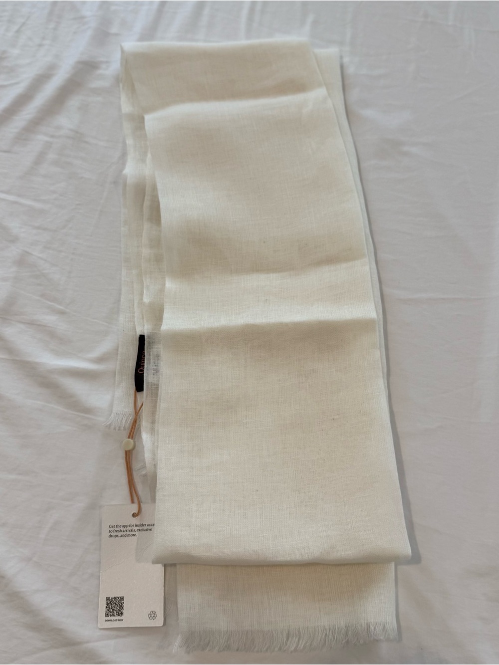 New Quince 100% European Linen Scarf White 28" W x 80" L - Picture 6 of 10
